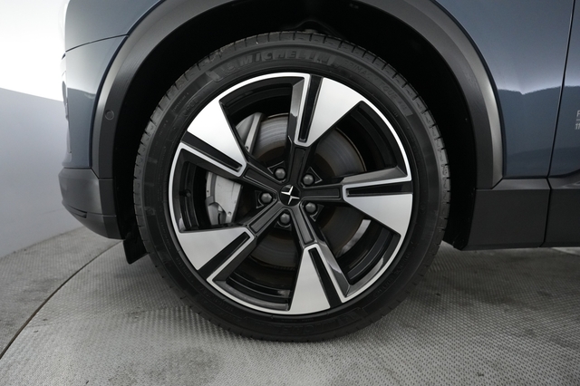 2025 Polestar 3