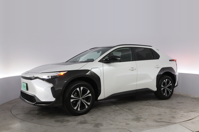 2025 Toyota bZ4X