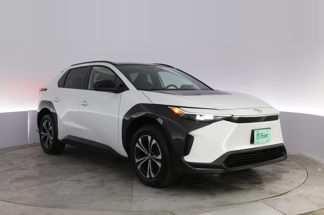 2025 Toyota bZ4X