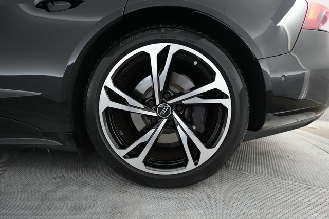 2022 Audi e-tron GT