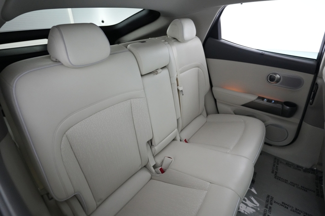 2023 Genesis GV60