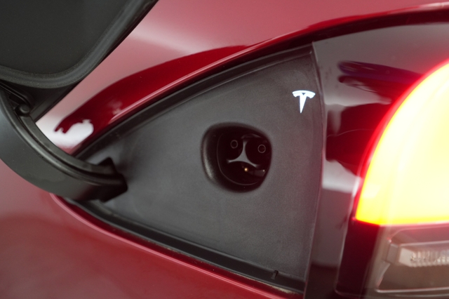 2024 Tesla Model S