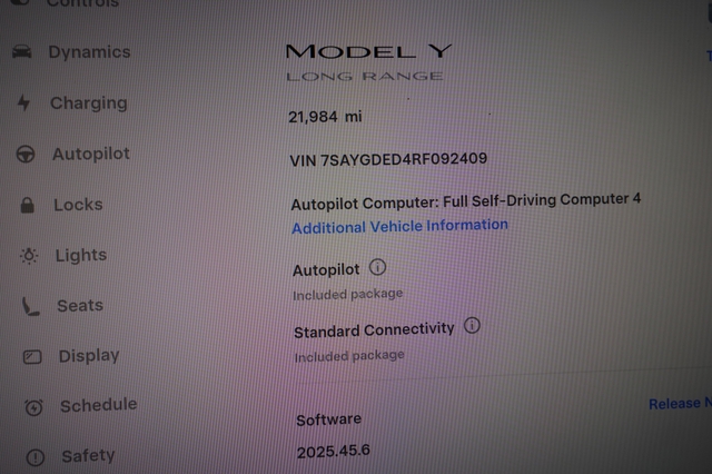 2024 Tesla Model Y