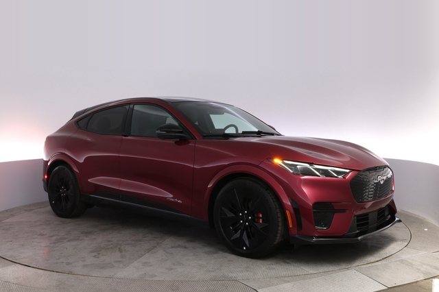 2025 Ford Mustang Mach-E