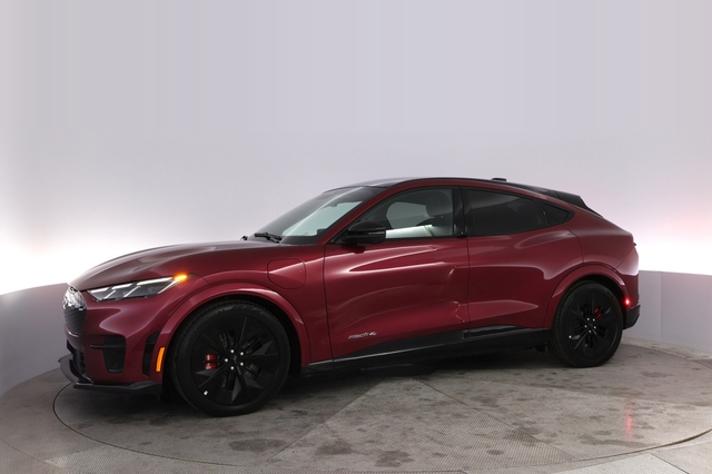2025 Ford Mustang Mach-E