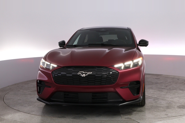 2025 Ford Mustang Mach-E
