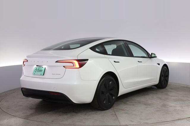 2025 Tesla Model 3