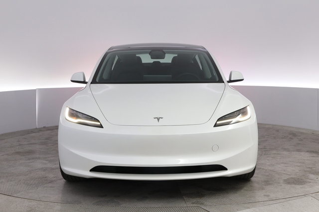 2025 Tesla Model 3