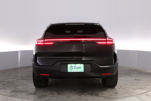 2025 Polestar 3