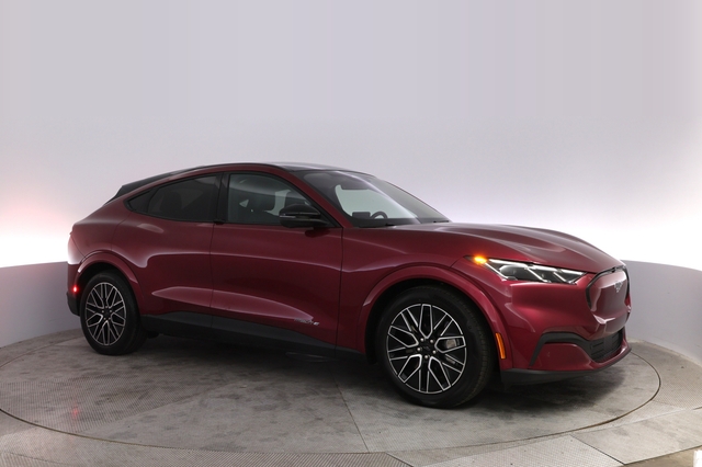 2025 Ford Mustang Mach-E