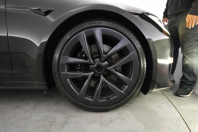 2023 Tesla Model S