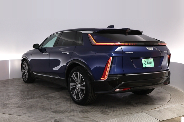 2024 Cadillac Lyriq