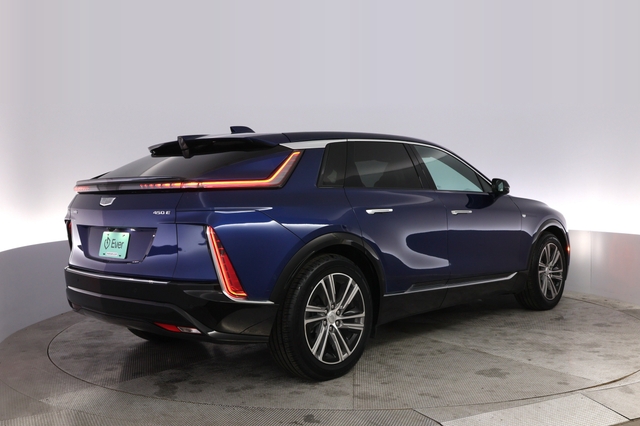 2024 Cadillac Lyriq