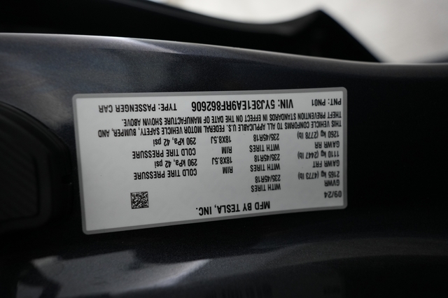 2024 Tesla Model 3