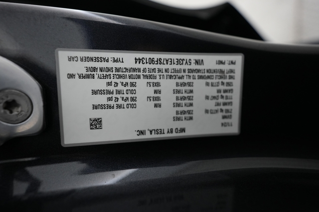 2025 Tesla Model 3