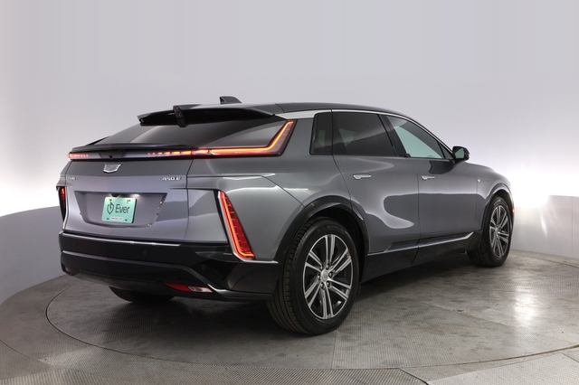 2023 Cadillac LYRIQ