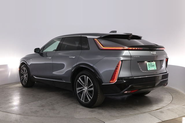 2023 Cadillac LYRIQ