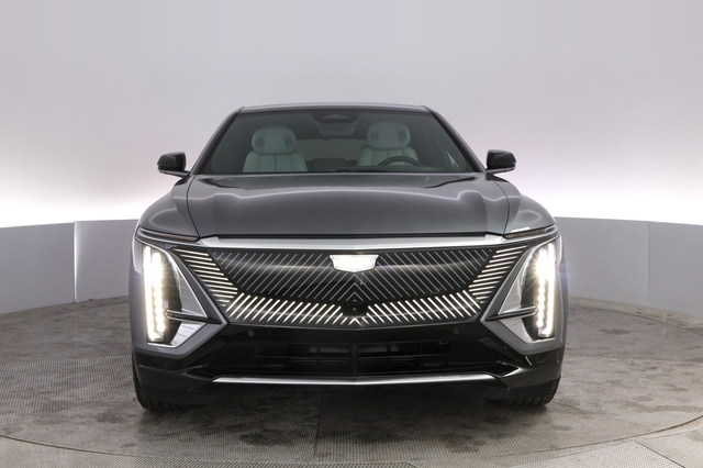 2023 Cadillac LYRIQ