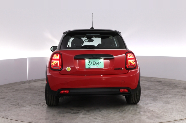 2023 MINI Cooper SE