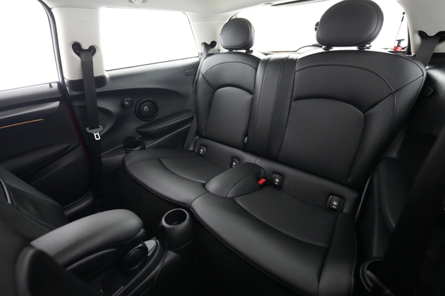 2023 MINI Cooper SE