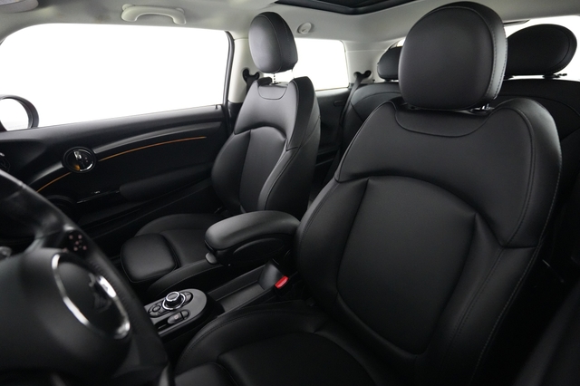 2023 MINI Cooper SE