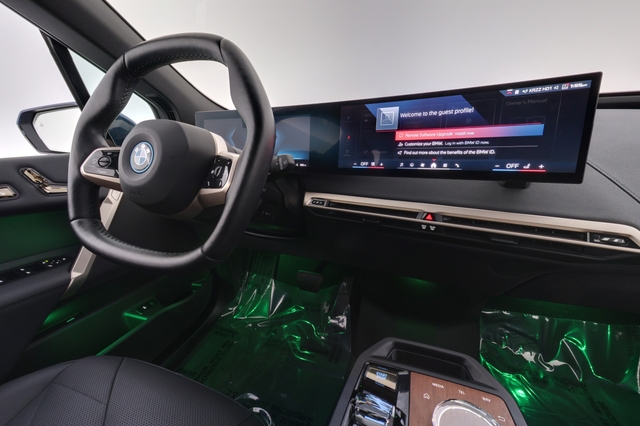2024 BMW iX