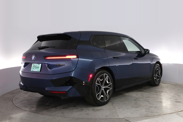 2024 BMW iX