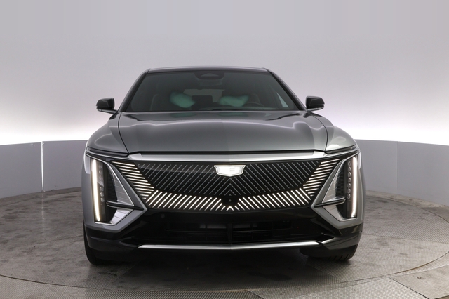 2024 Cadillac Lyriq