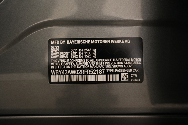 2024 BMW i4