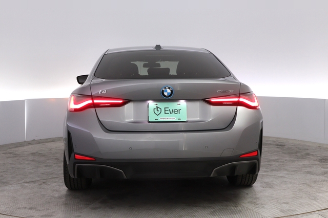 2024 BMW i4