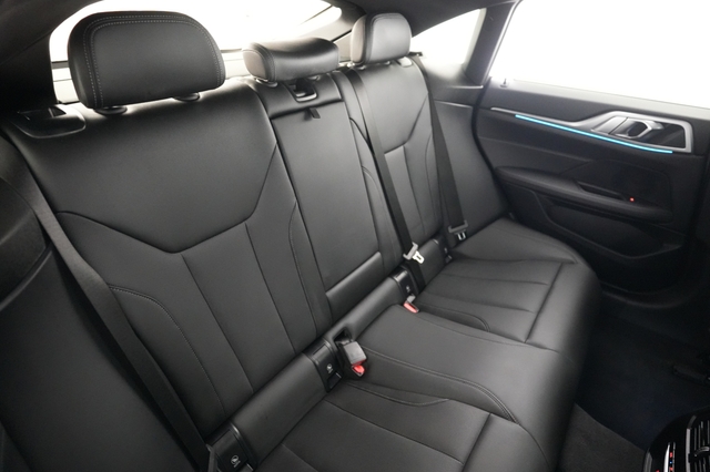 2024 BMW i4