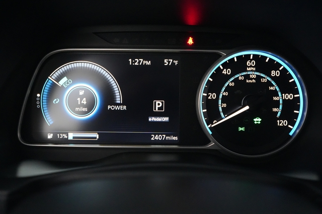 2025 Nissan LEAF