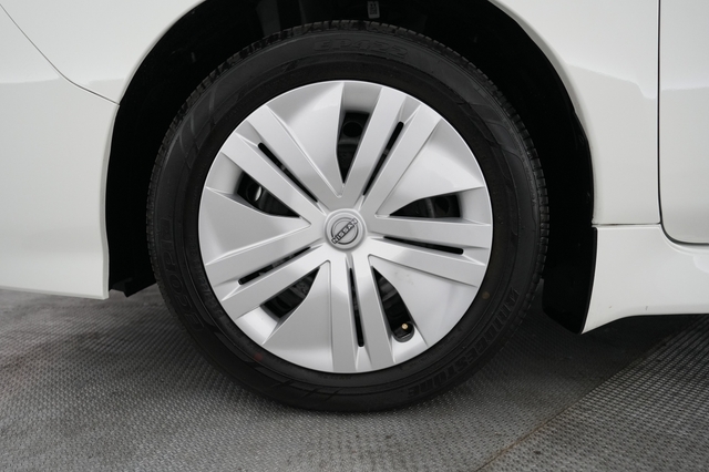 2025 Nissan LEAF