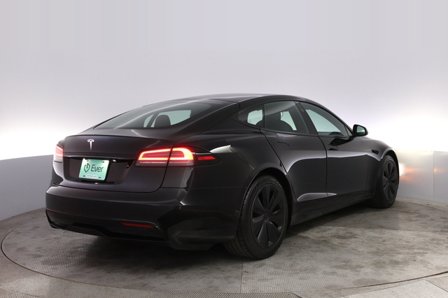 2023 Tesla Model S