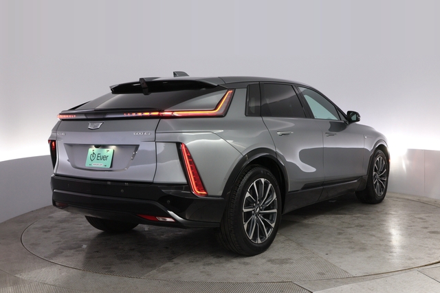 2024 Cadillac Lyriq