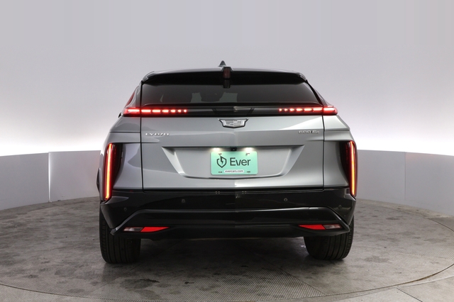 2024 Cadillac Lyriq