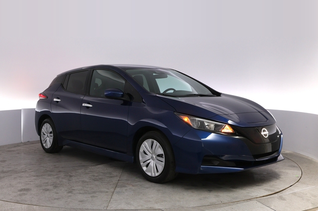2025 Nissan LEAF