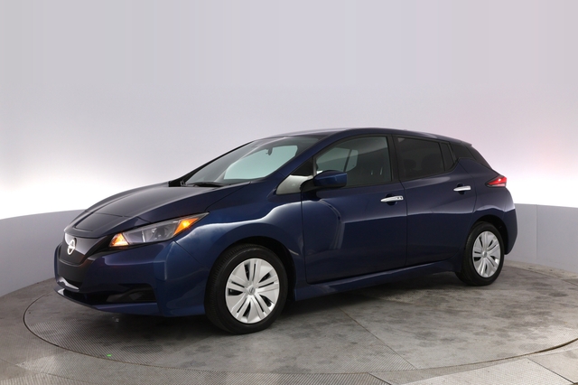 2025 Nissan LEAF