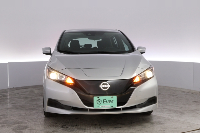 2025 Nissan LEAF