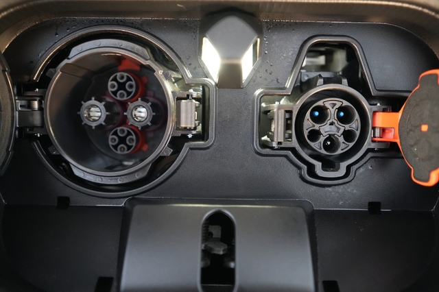 2025 Nissan LEAF