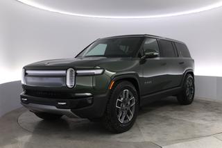 2025 Rivian R1S