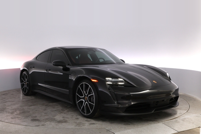 2023 Porsche Taycan