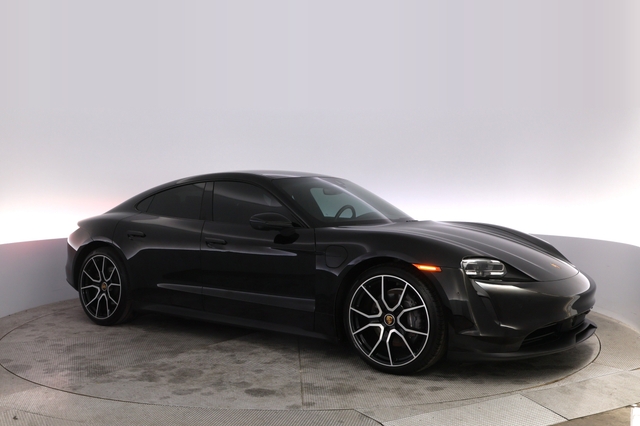 2023 Porsche Taycan