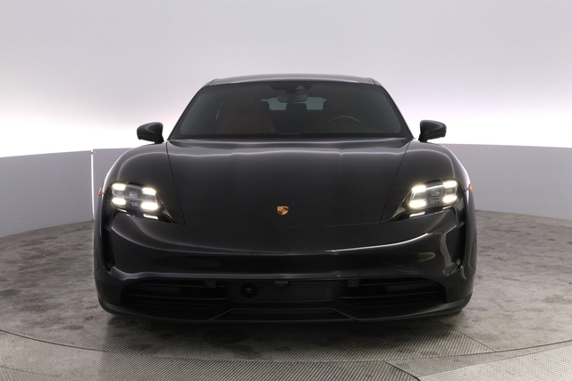 2023 Porsche Taycan