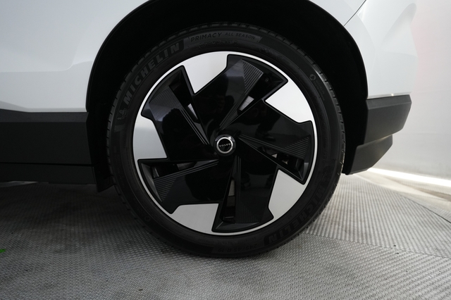 2025 Volvo EX30
