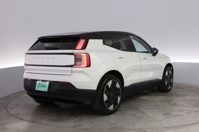 2025 Volvo EX30