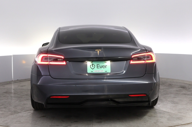 2022 Tesla Model S