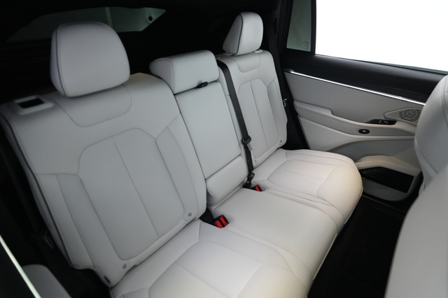 2025 Jeep Wagoneer S