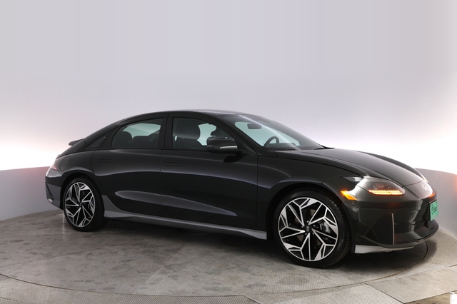 2023 Hyundai IONIQ 6