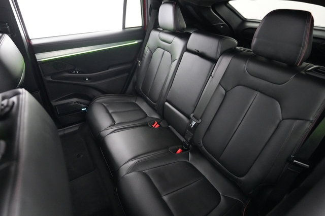2024 Jeep Wagoneer S